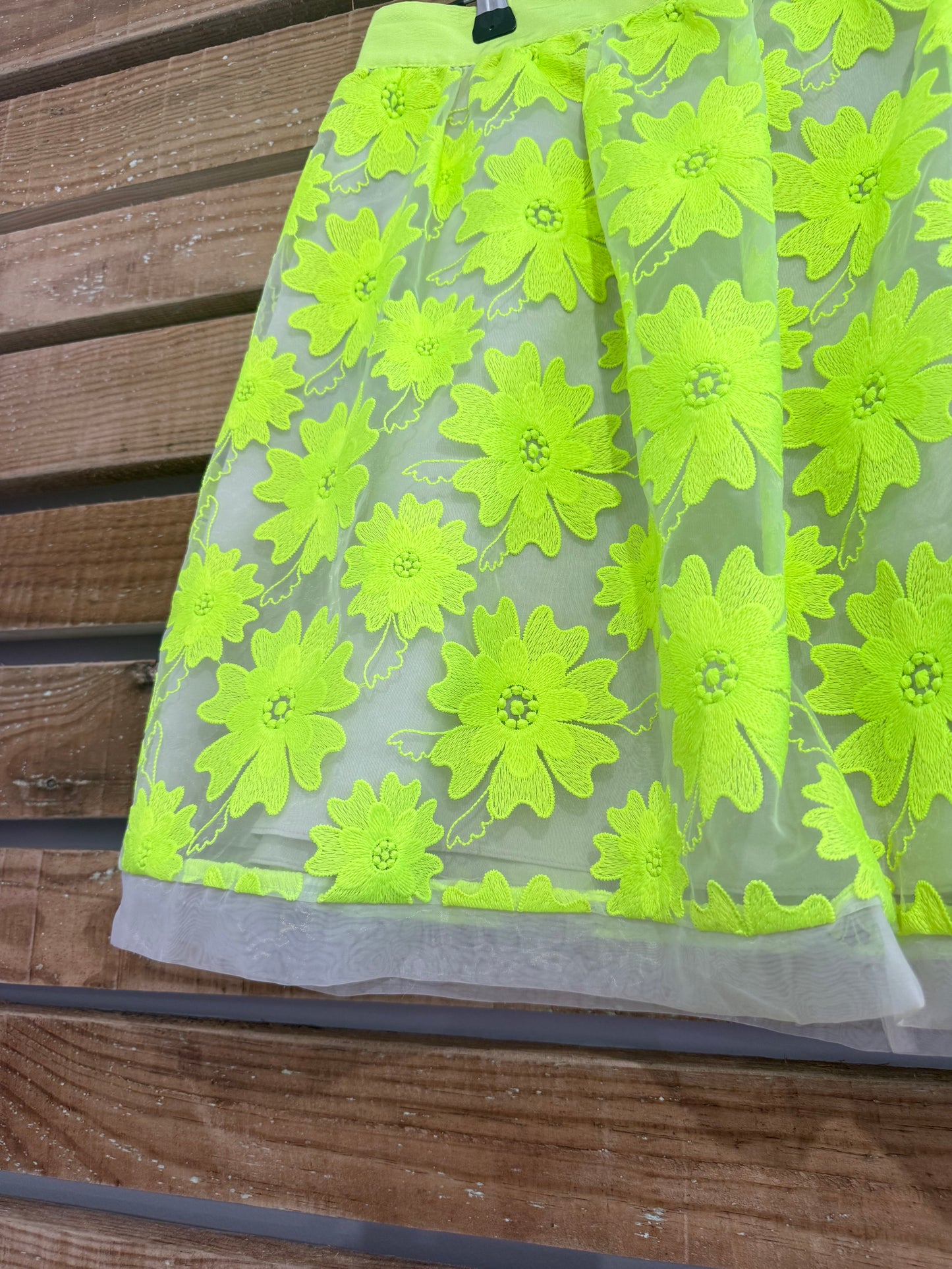 Karen Millen floral neon mini skirt. Summer/ festival. 29” waist. UK12