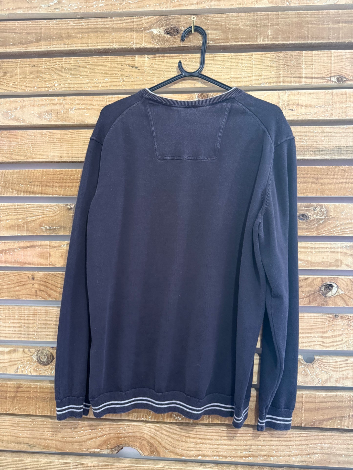 Vintage Y2K Hugo Boss logo black Sweater/ Sweatshirt. Size XXL.