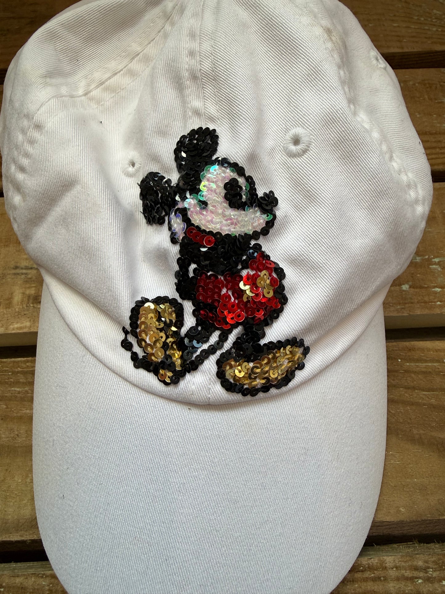 Vintage Y2K Disney Mickey Mouse Cap/ Hat. One size.