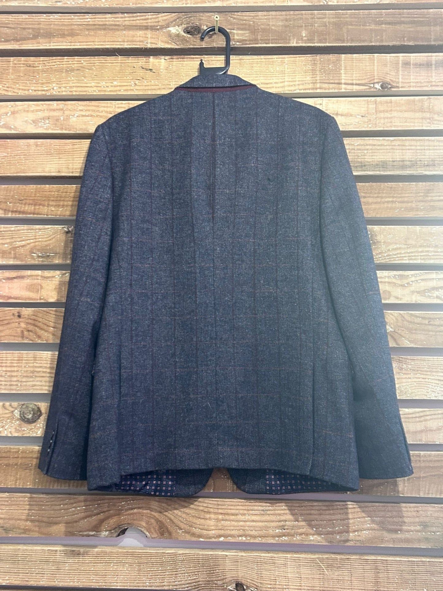 BNWOT Moss London checked button up blazer/ jacket. 42 - slim fit.