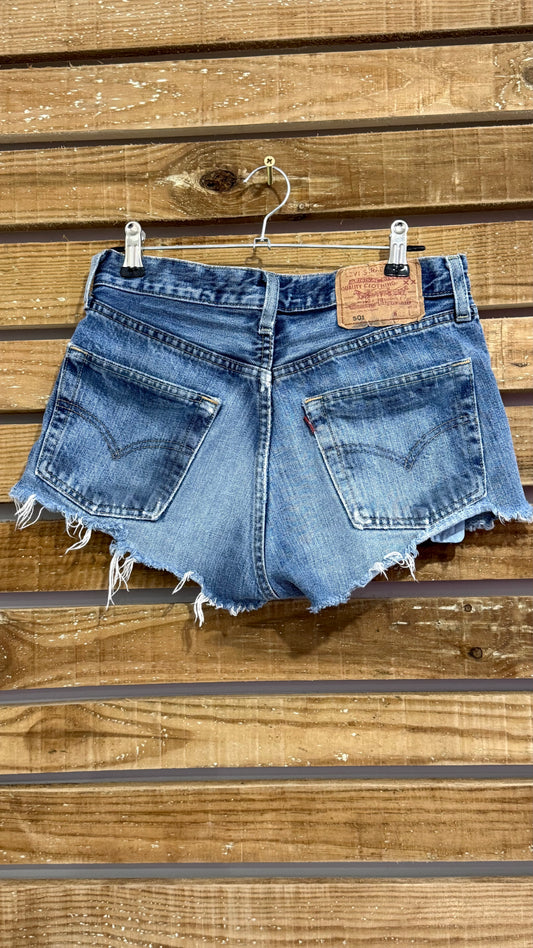 Vintage 90s Levi’s 501 Cut Off Denim Shorts. 26” waist, UK6-8.