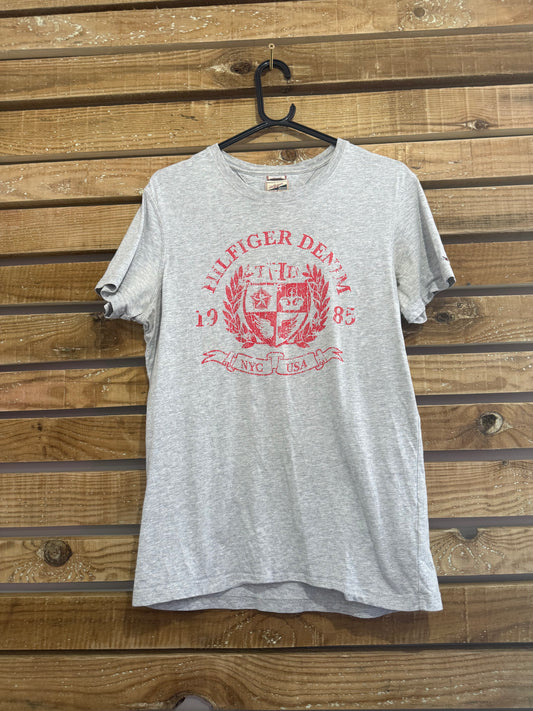Vintage Y2K Tommy Hilfiger spell-out  logo T-shirt. Size Medium.