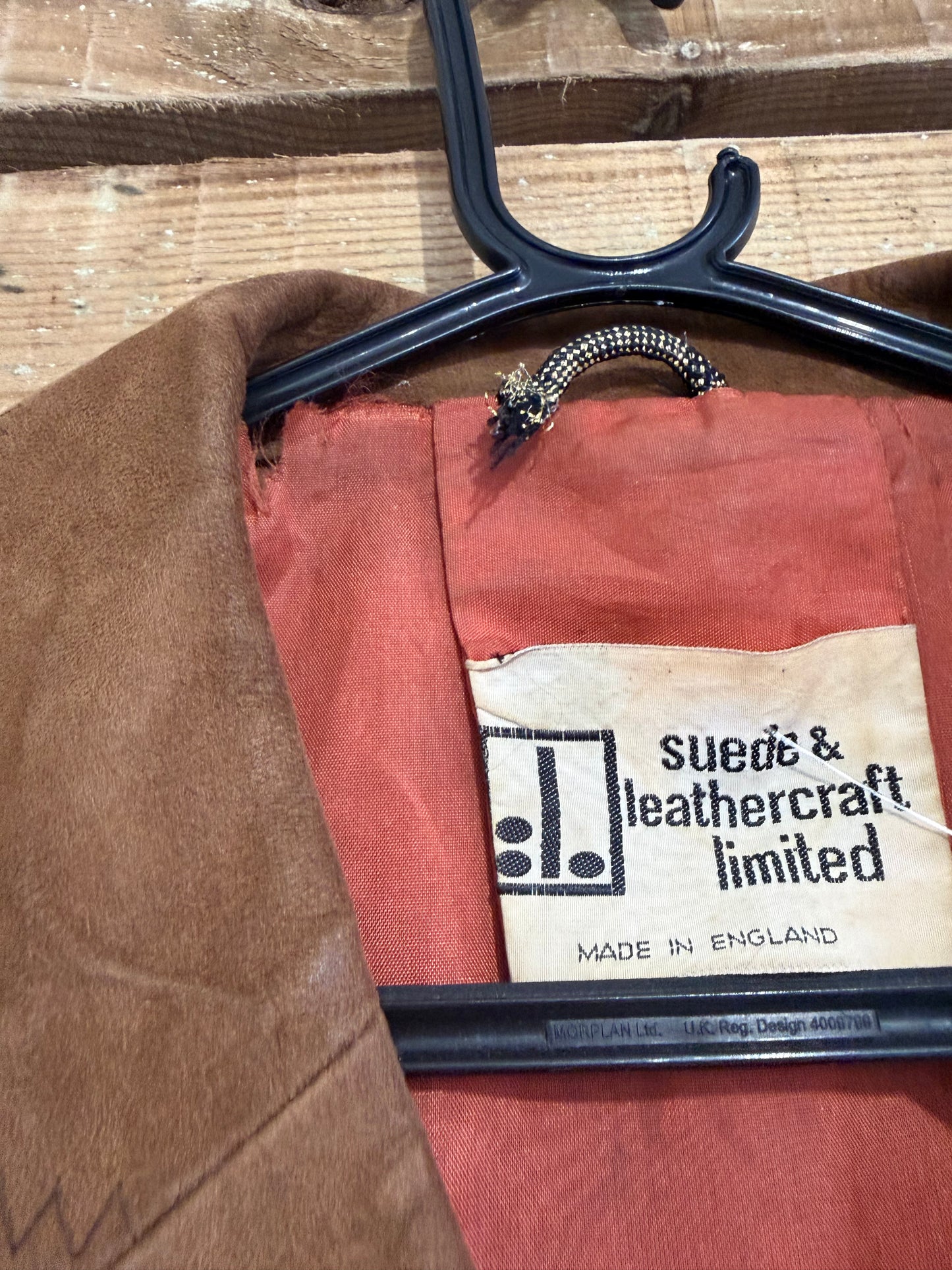 Vintage 70s suede leather brown jacket. Coachella/ Hippy/ Yellowstone/ festival/ boho. Size Small.