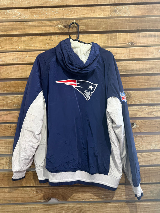 Vintage 90s New England Patriots NFL hooded sports waterproof coat/jacket. Size Medium