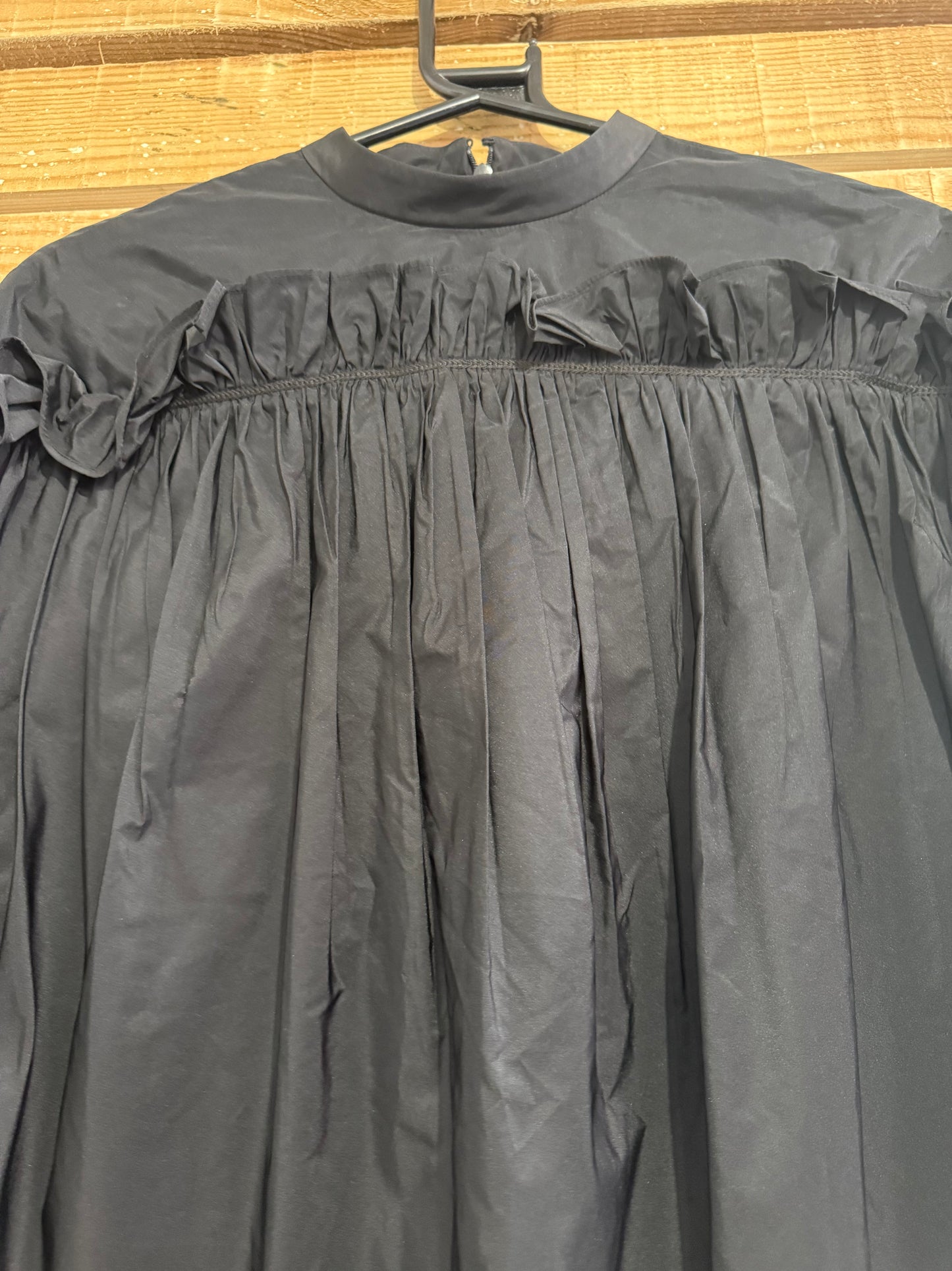 BNWT Jil Sander ruffled detail crewneck top/shirt. Size 32. Free sizing.