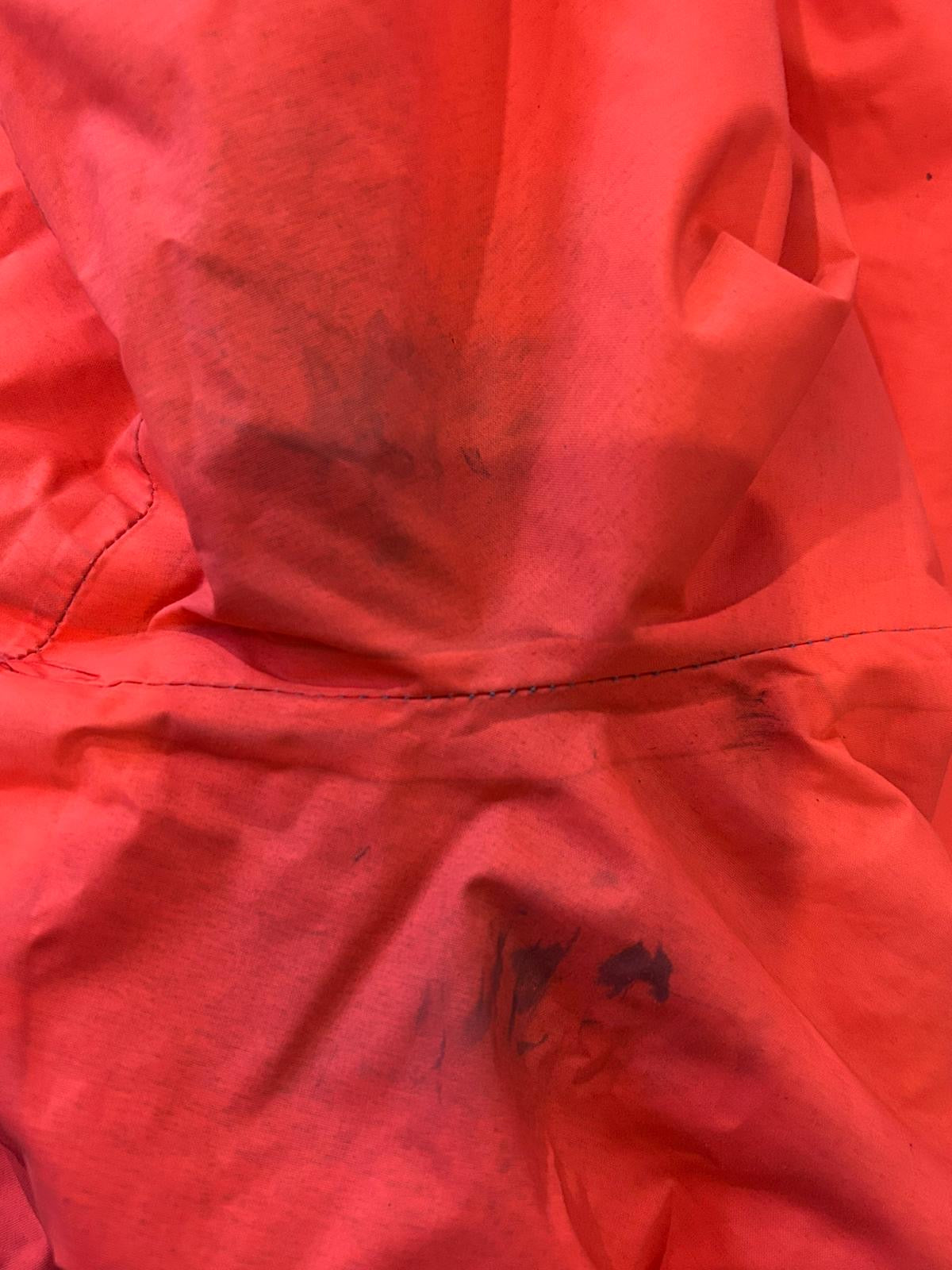 Vintage 90s snow suit. Ski/ snowboard/ all in 1, jumpsuit. Size Large.