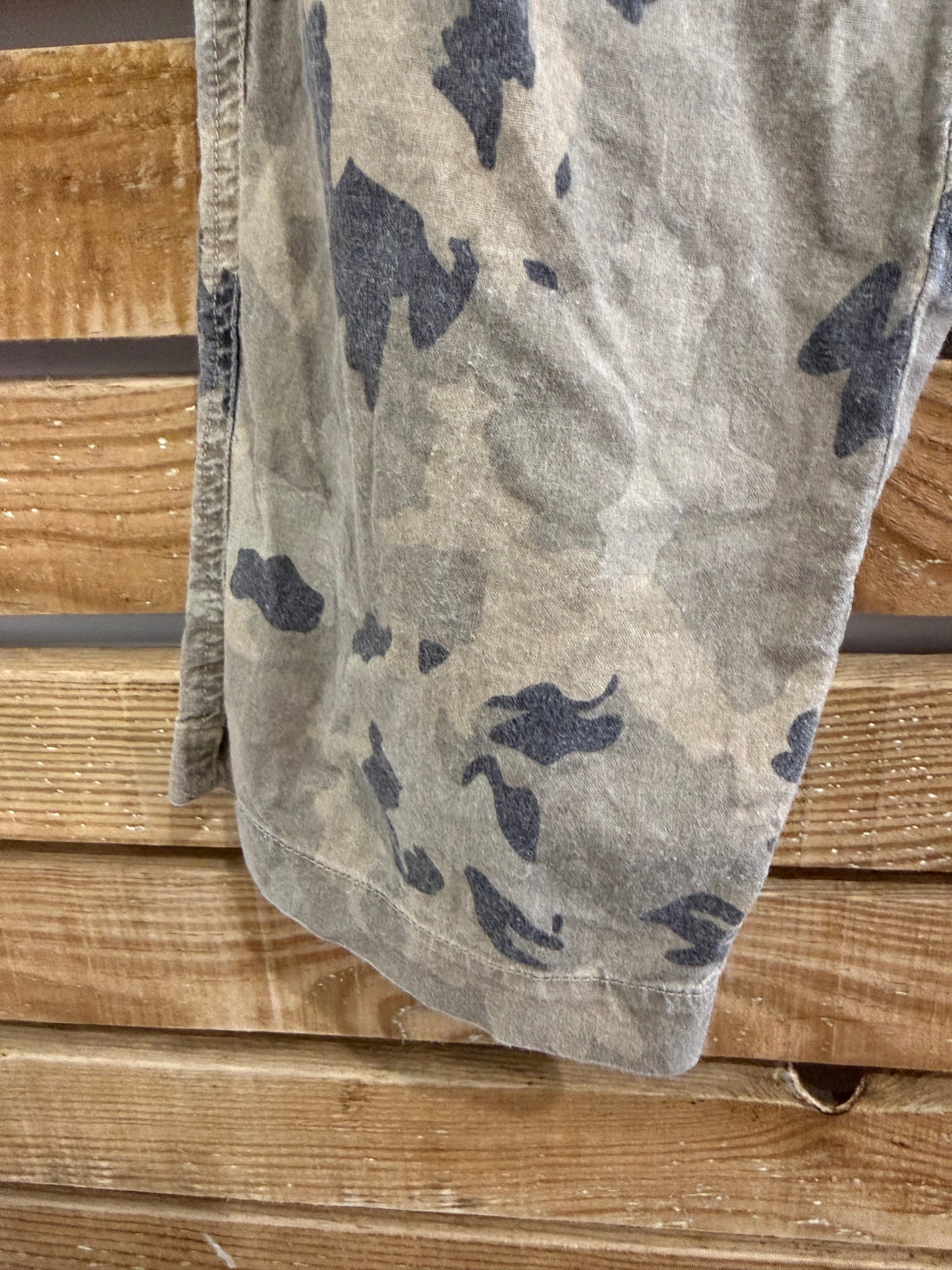 Vintage 90s Camo trousers/ pants. Waist 27-34” Fishing/ Festival/Summer.