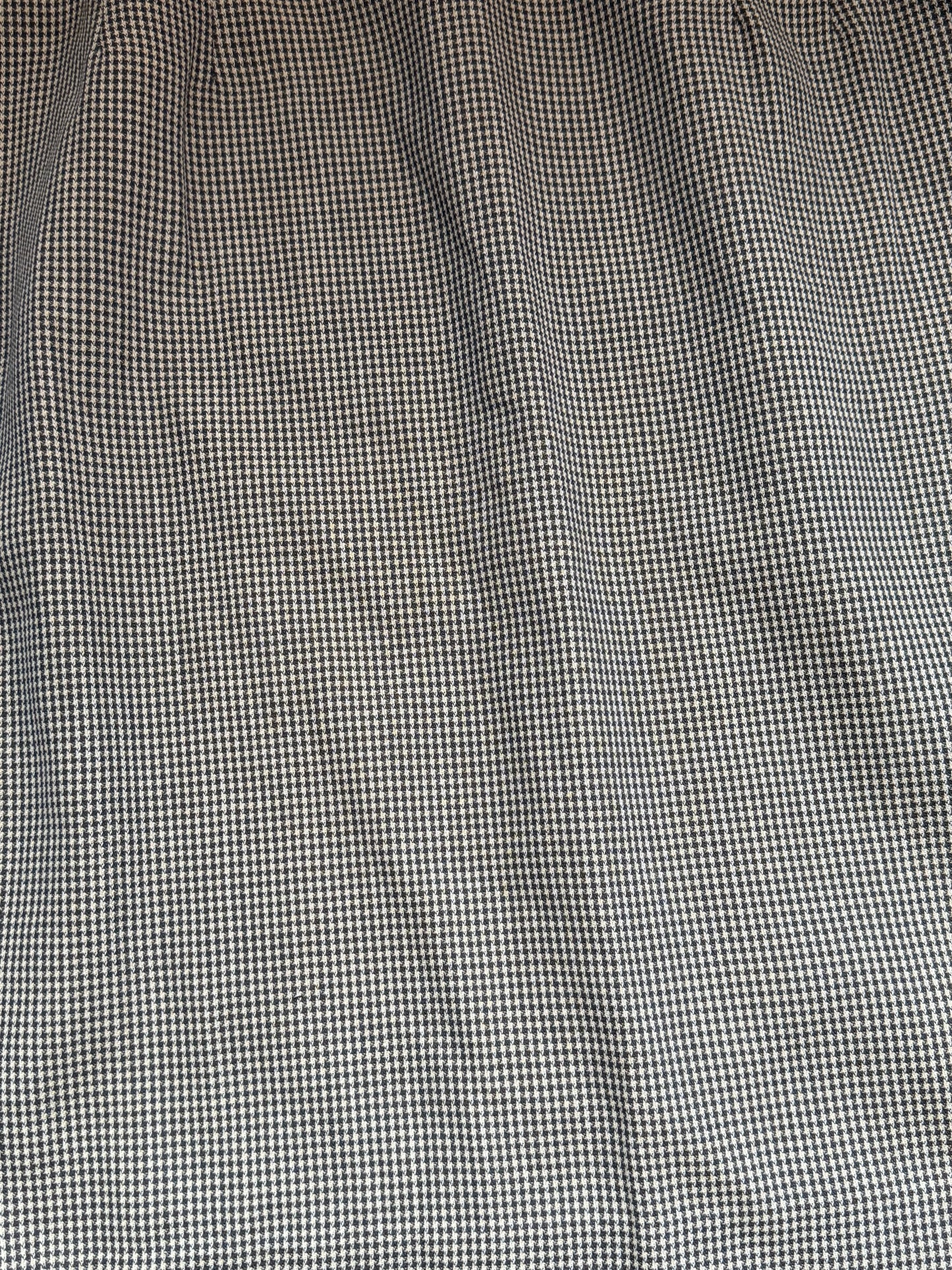 Vintage 80s, 40s style, Aquascutum checked wool skirt. Size 8 28” waist