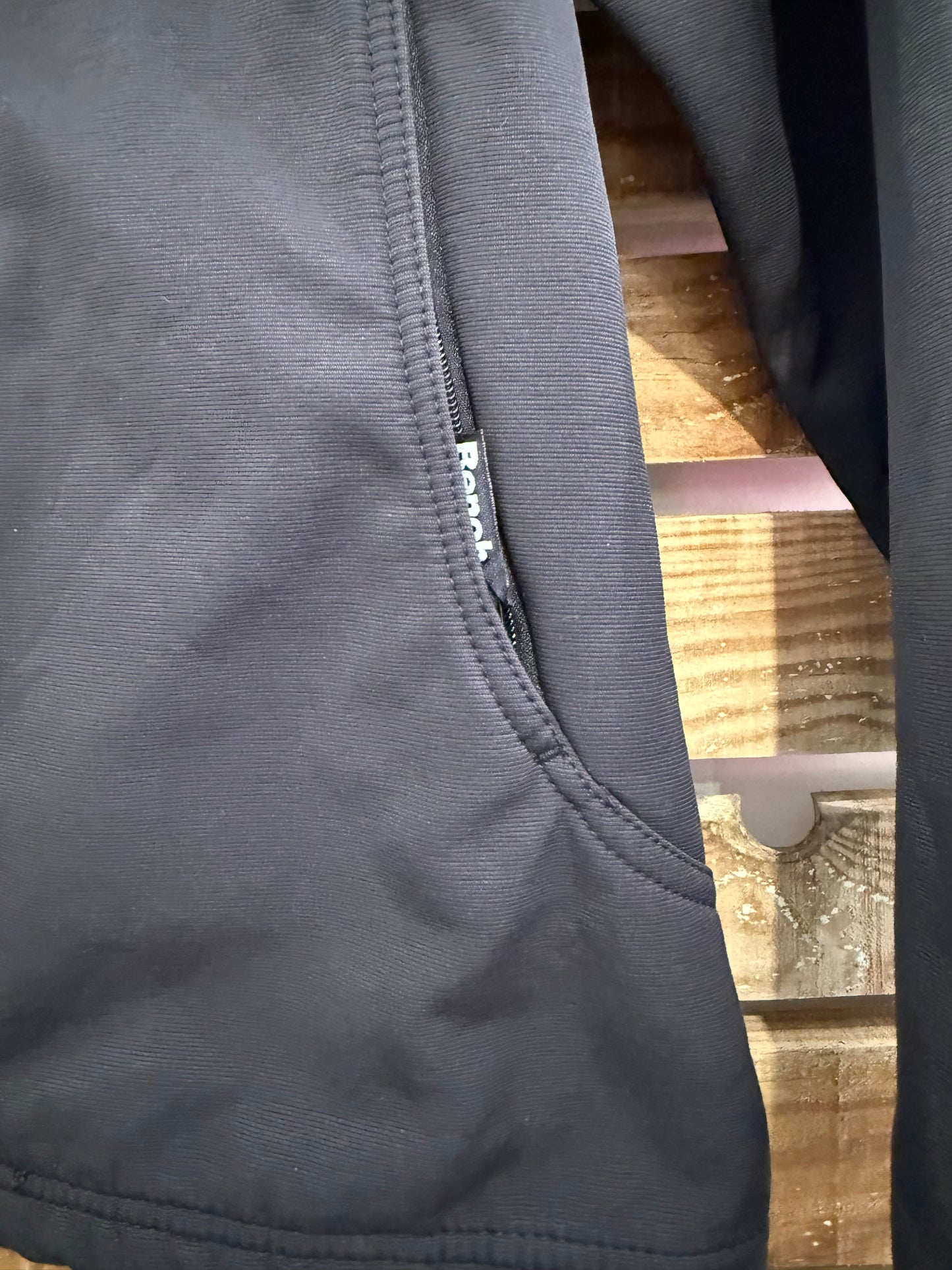 Vintage Y2K Bench zip up Jacket. Gorpcore. Size Small.