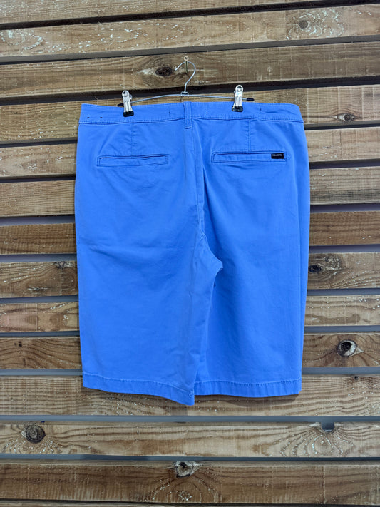 Hollister chino shorts. 36” waist. Blue. Golf/summer/holiday.
