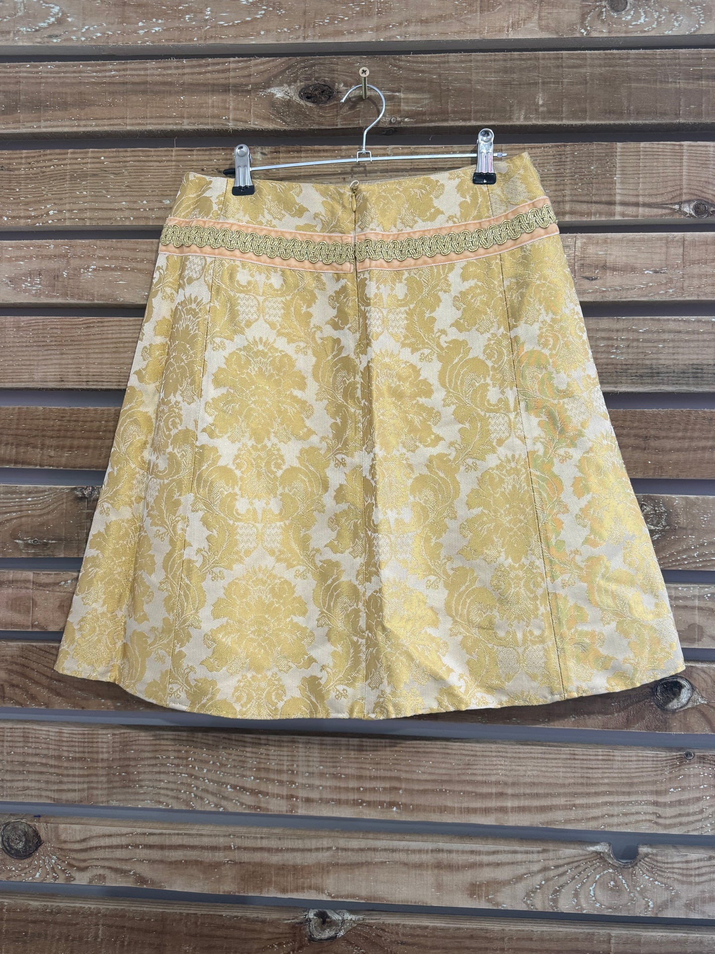Noa Noa Queen Mary brocade mini skirt. Victorian/ Tapestry/ regal. 26”waist. Size XS.