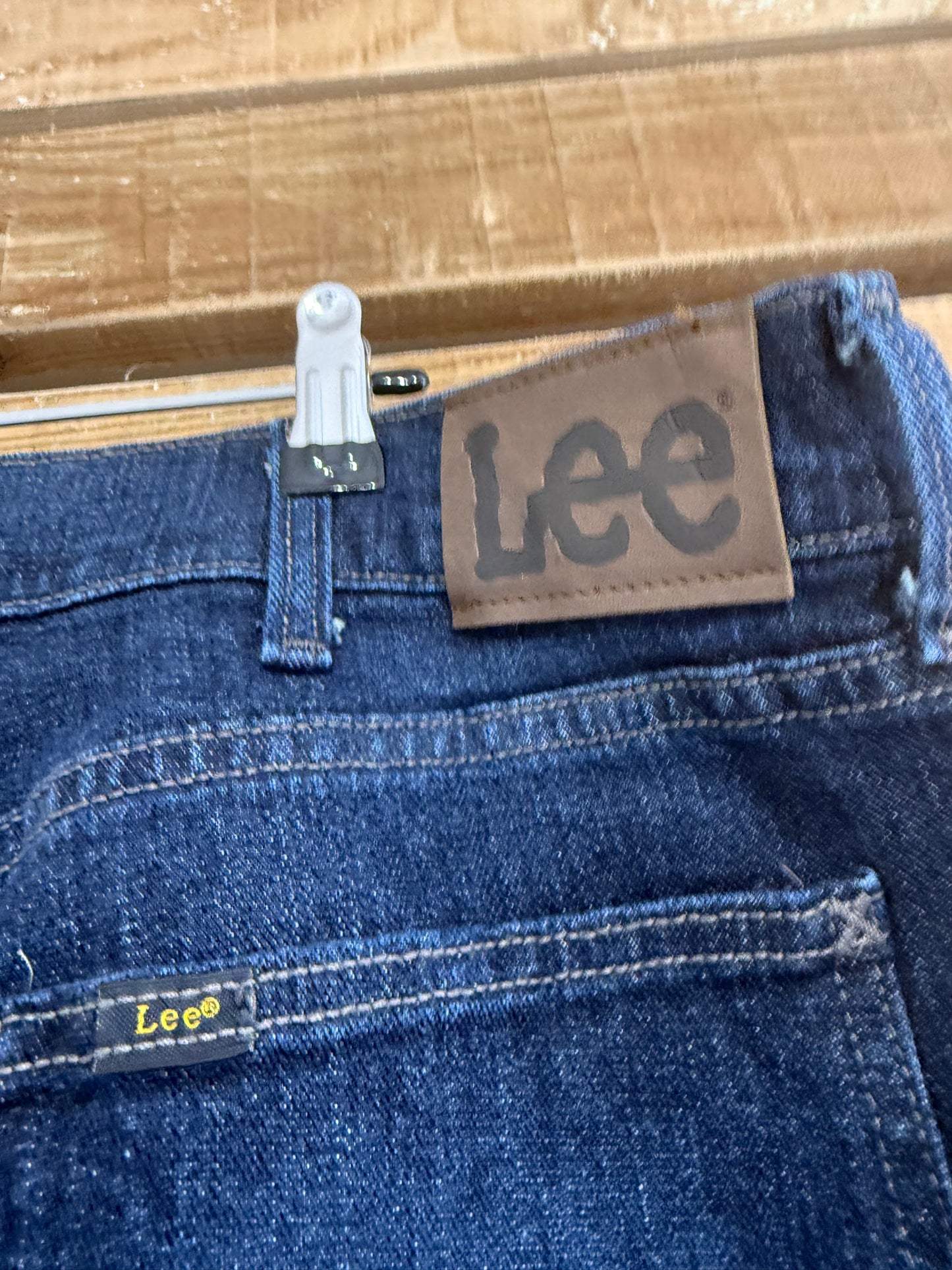 Vintage Y2K Deadstock Lee jeans. BNWT. Waist 38” Leg 34”