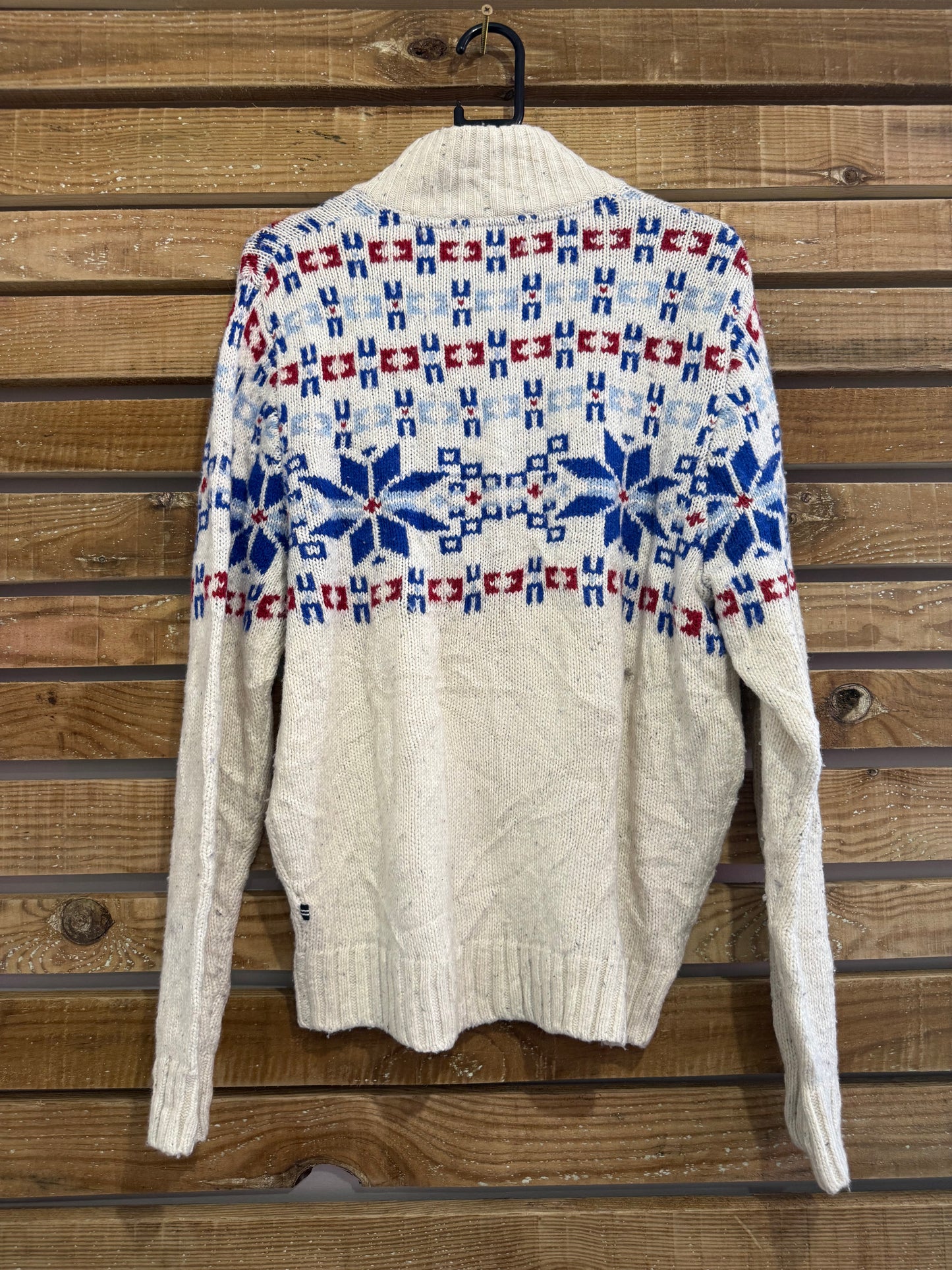 Vintage 90s Nautica 1/4 button up jumper/ sweater. Size medium. Festive