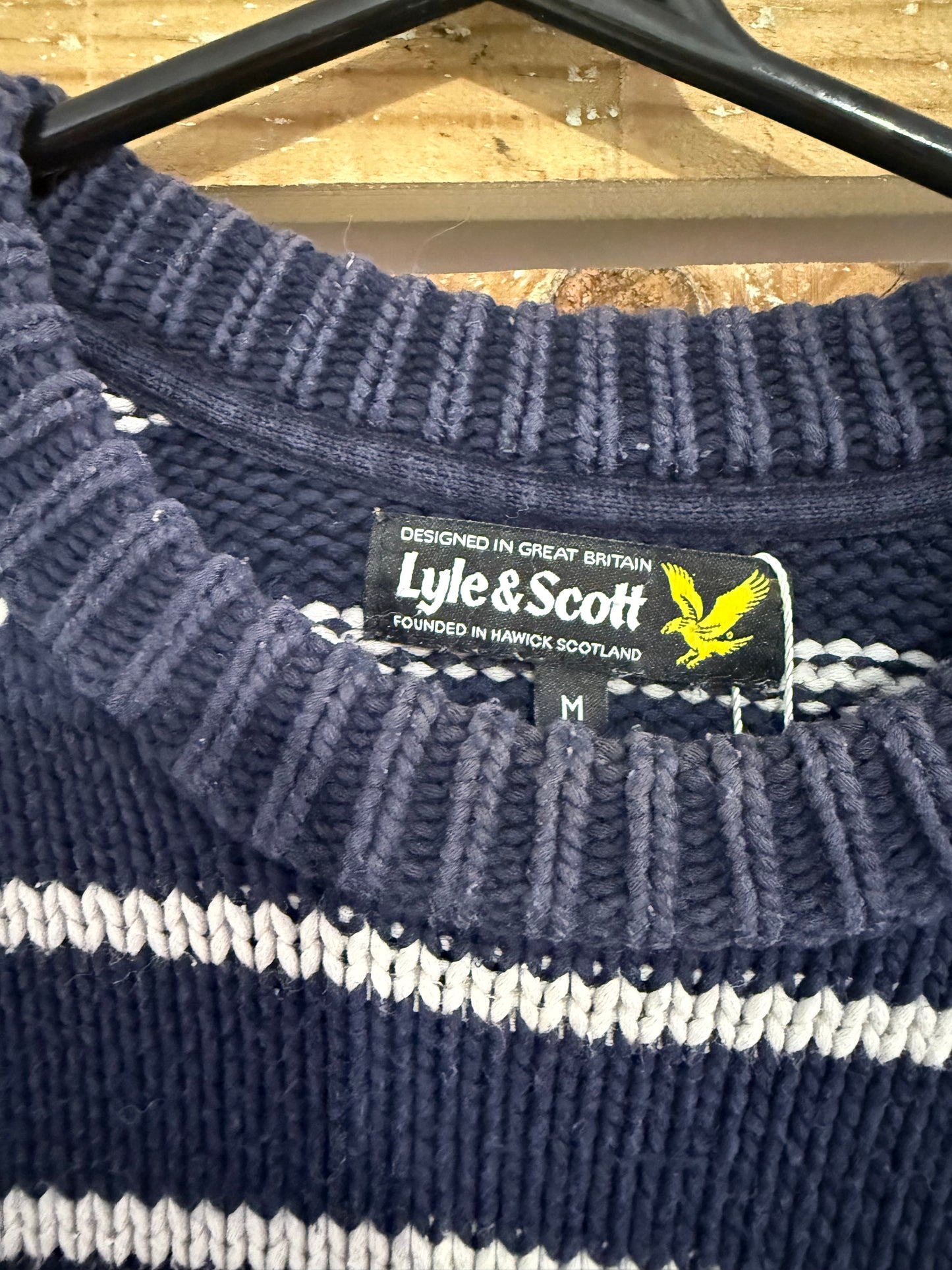 Vintage 90s Lyle & Scott knit stripe jumper/ sweater. Blue. Size medium.