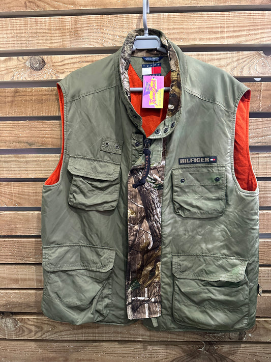 Vintage Y2K RARE Tommy Hilfiger fishing vest/ Gilet. Khaki. Size XL