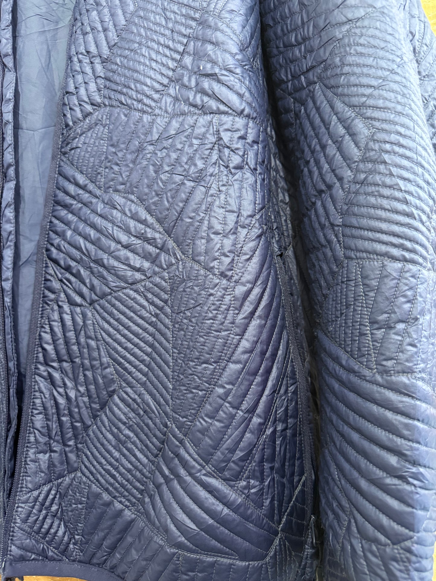 Nike primaloft synthetic fill jacket. Sashiko style. Size XXL. Blue