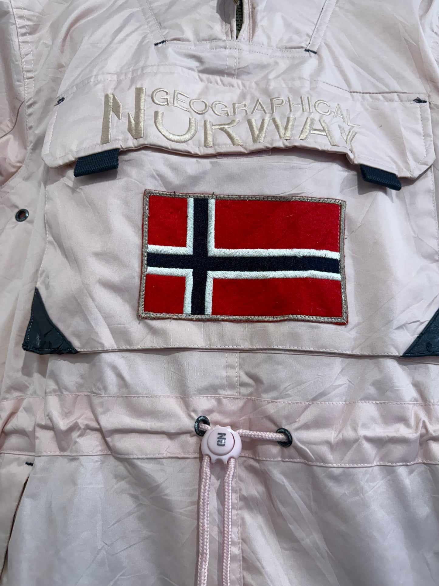 Geographical Norway 1/4 zip windbreaker/ anorak jacket/ coat. Size small. Pink.