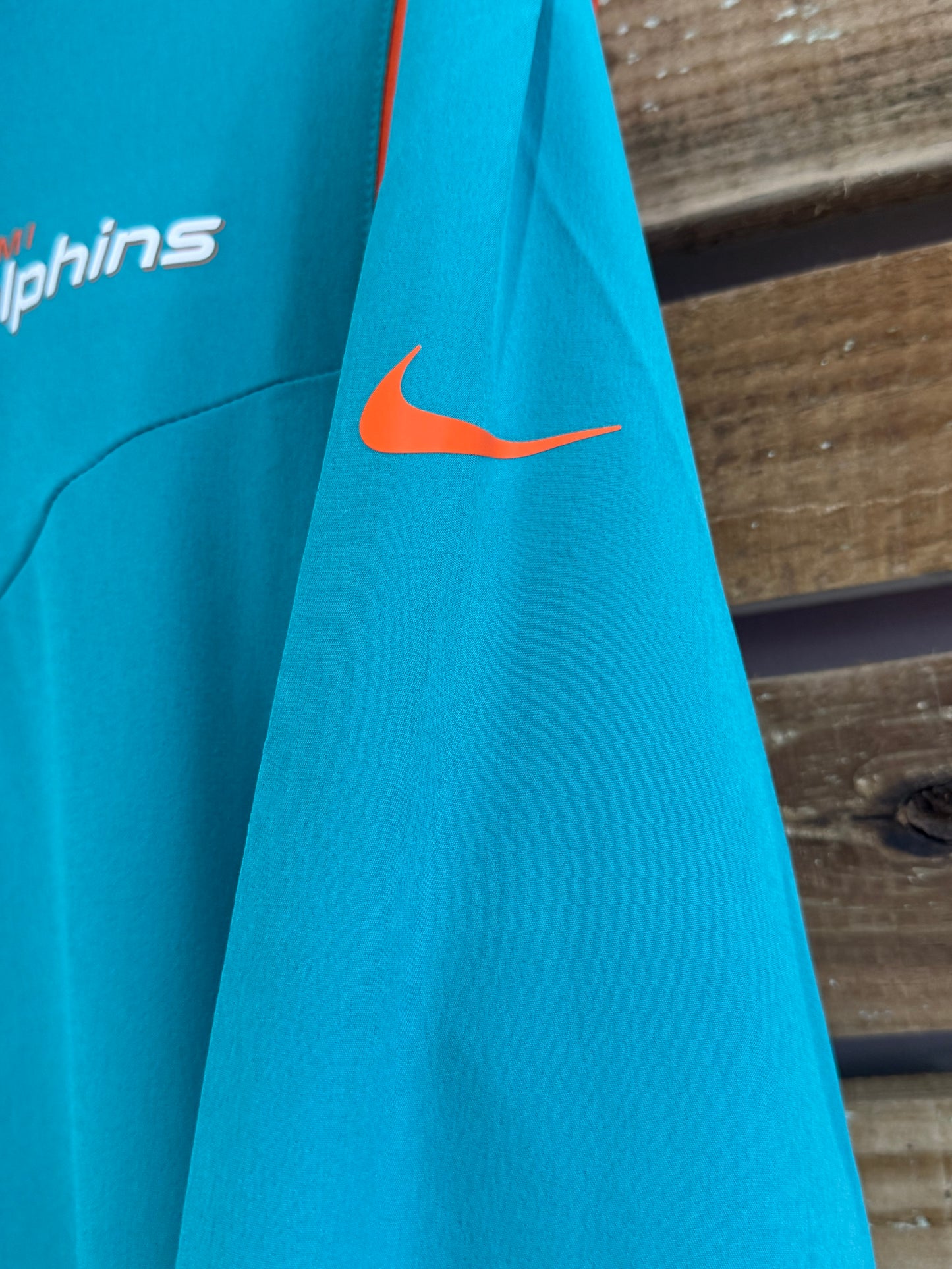Vintage Y2K Miami Dolphins Nike x NFL 1/4 zip shell jacket. Size Large. USA