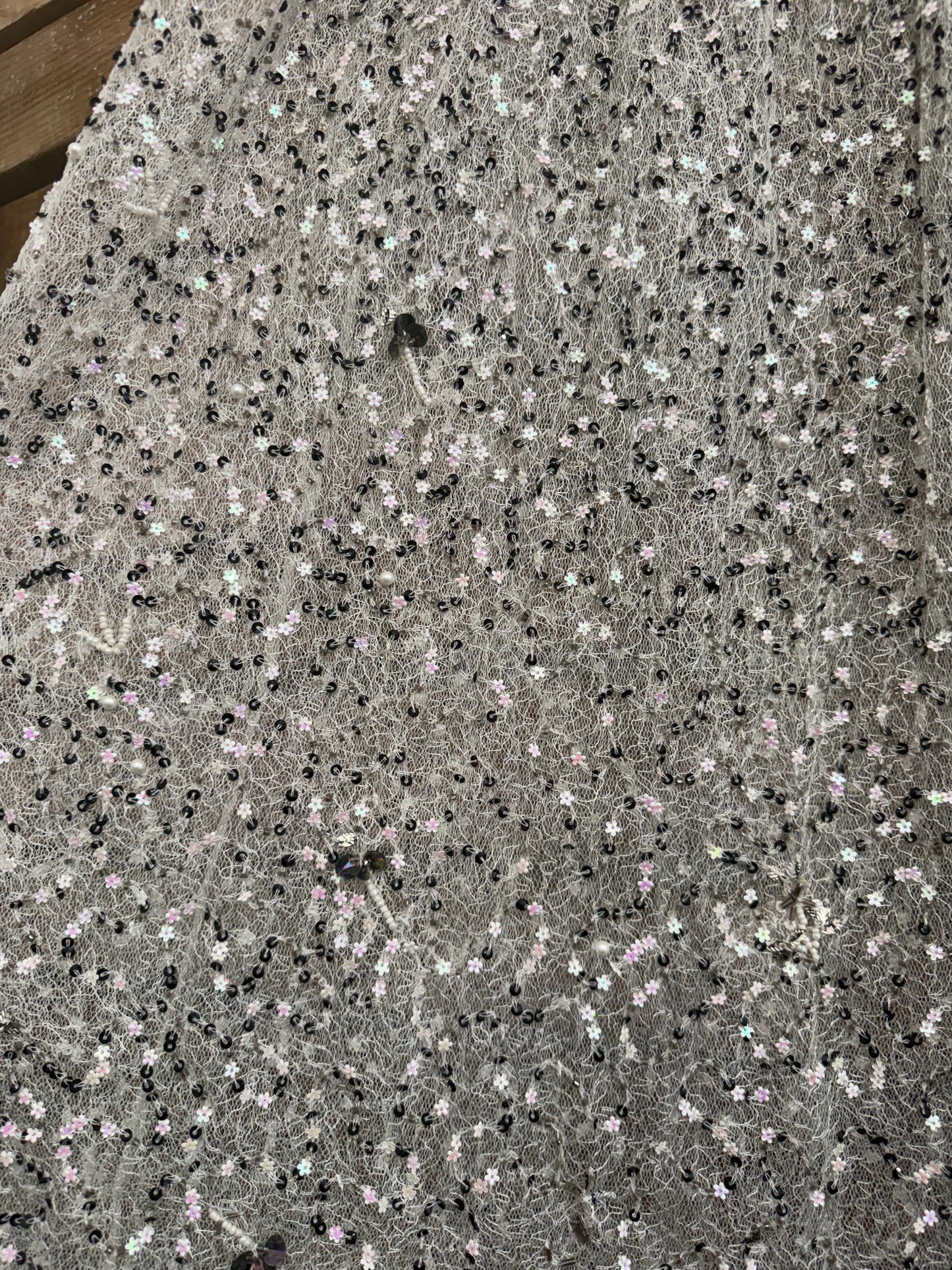 Vintage 90s Sequin/ beaded sheer skirt. Silver. One size. 18-36” waist. Festival/ party