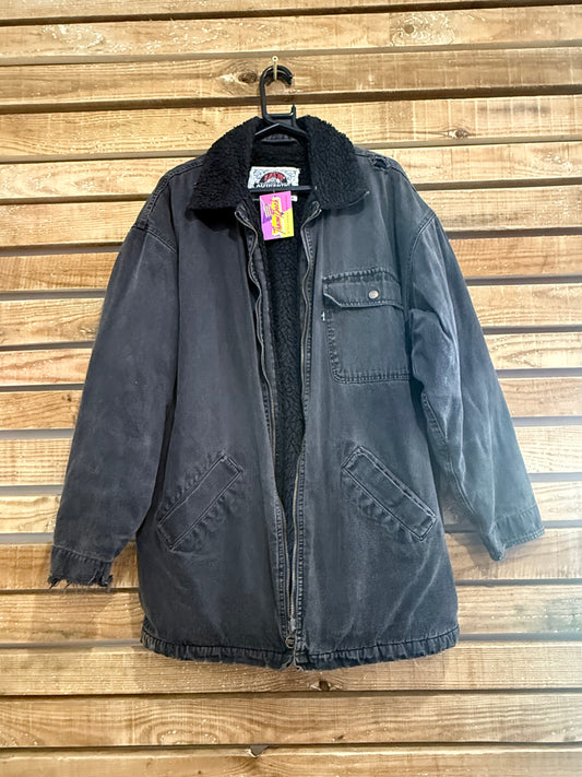 Vintage 80s Levi’s black Sherpa fleece lined denim jacket. Size XL