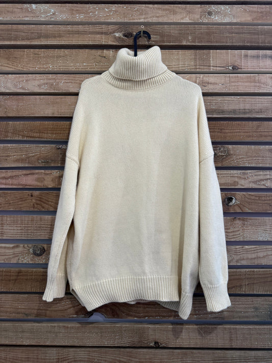 Tory Burch roll neck/ turtle neck jumper. Cream knit jumper/ sweater. Size Large