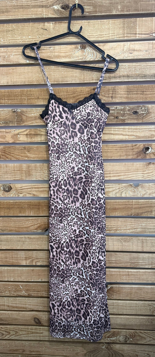 Vintage Y2K Miss Selfridge leopard print lace trim  maxi dress. Summer. Size UK10.