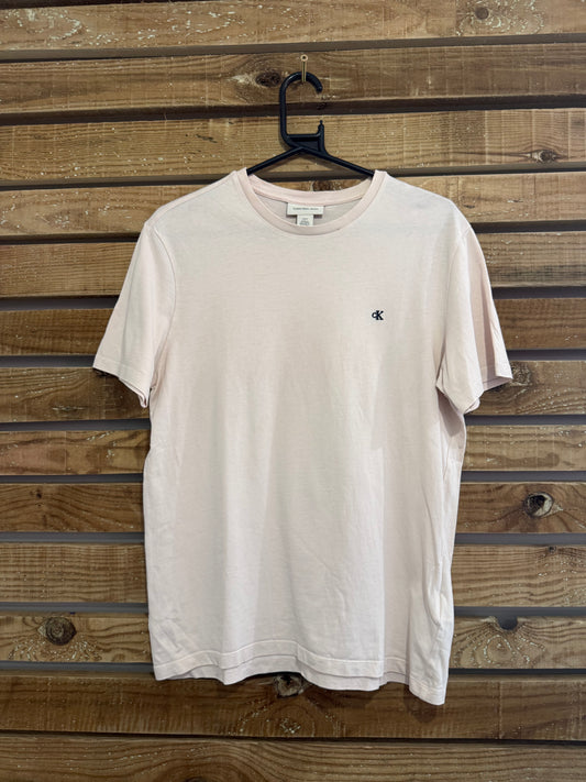 Calvin Klein logo T-shirt. Cotton crewneck. Pink. Size small.