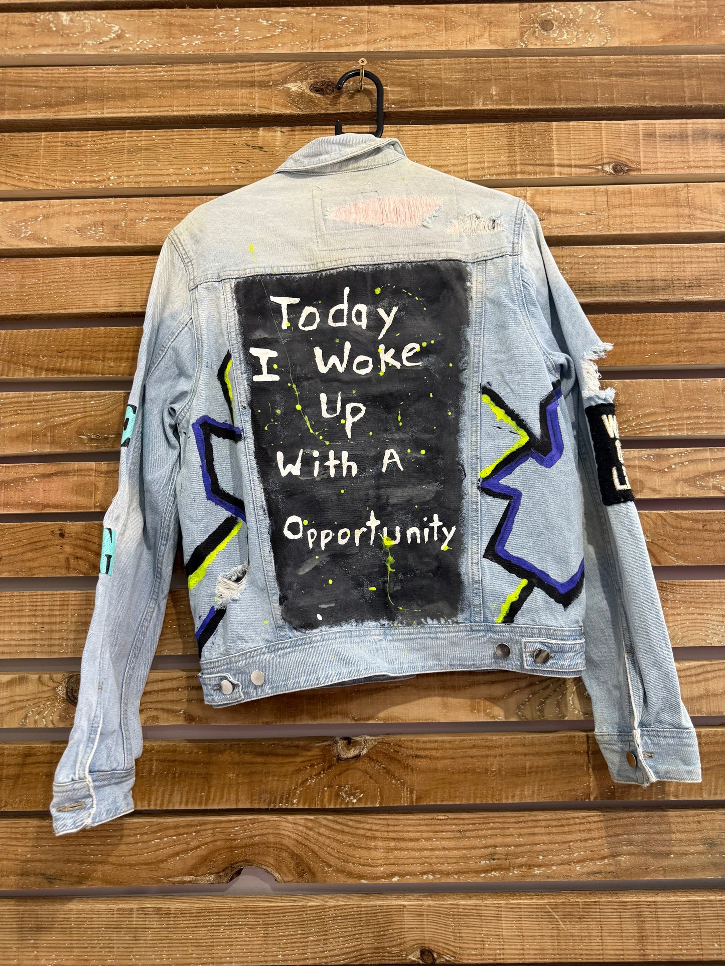 Vintage Y2K Guess blue denim jacket. Size medium. Distressed/painted. Festival.