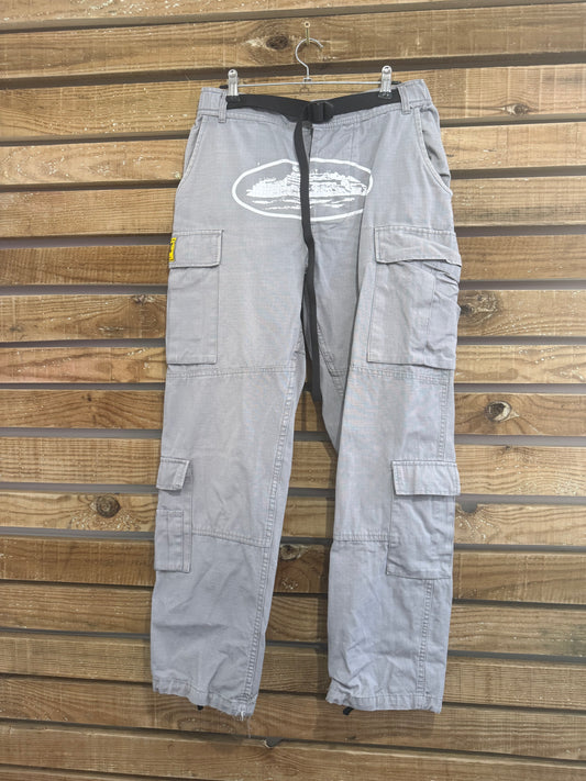 Corteiz Guerillaz cargo jeans pants/ trousers. Stone. Small. 28-30” waist.