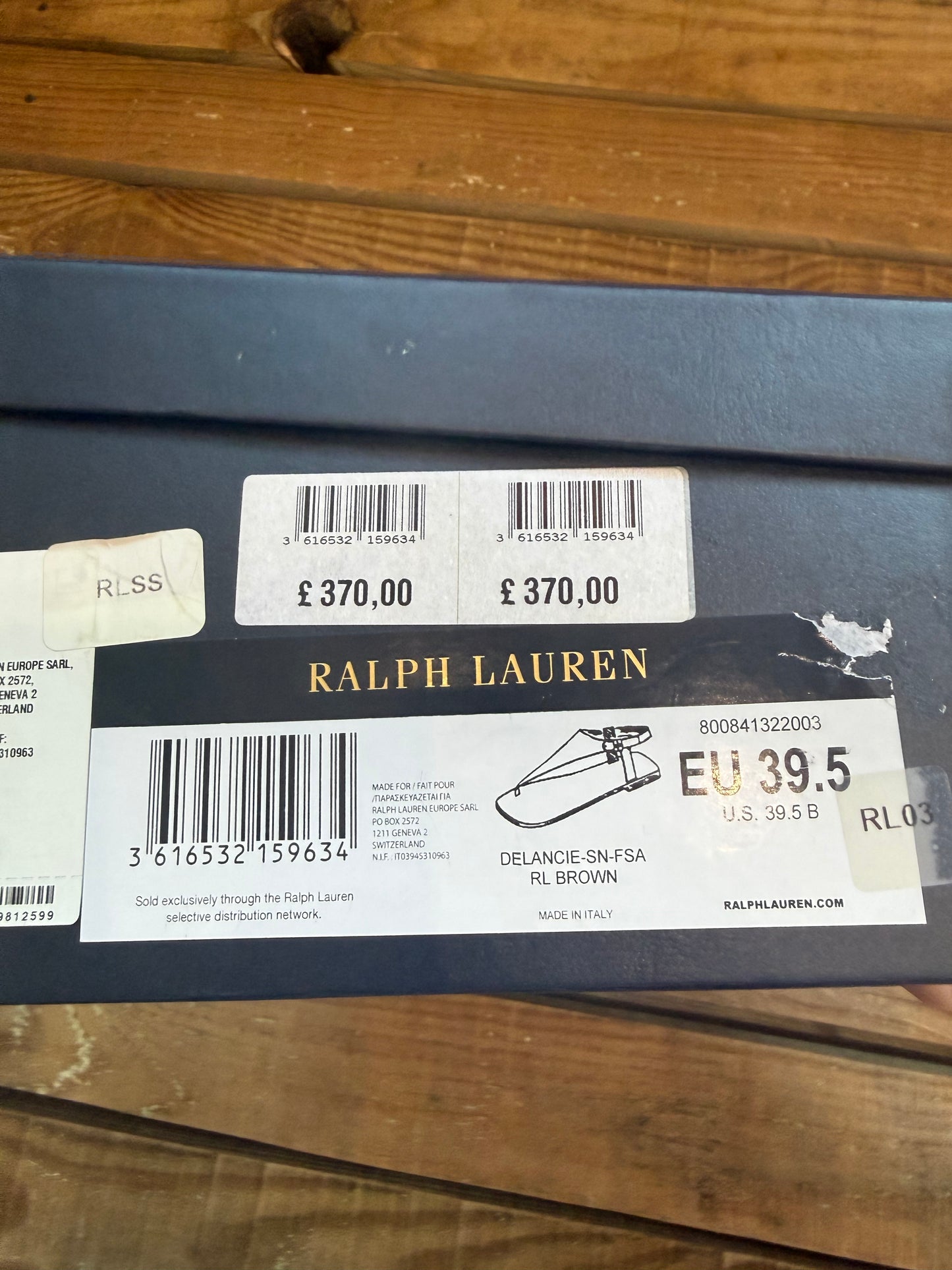 BNIB Ralph Lauren leather buckled thong sandals/ t strap. Summer/ holiday. EU39.5 UK6.5