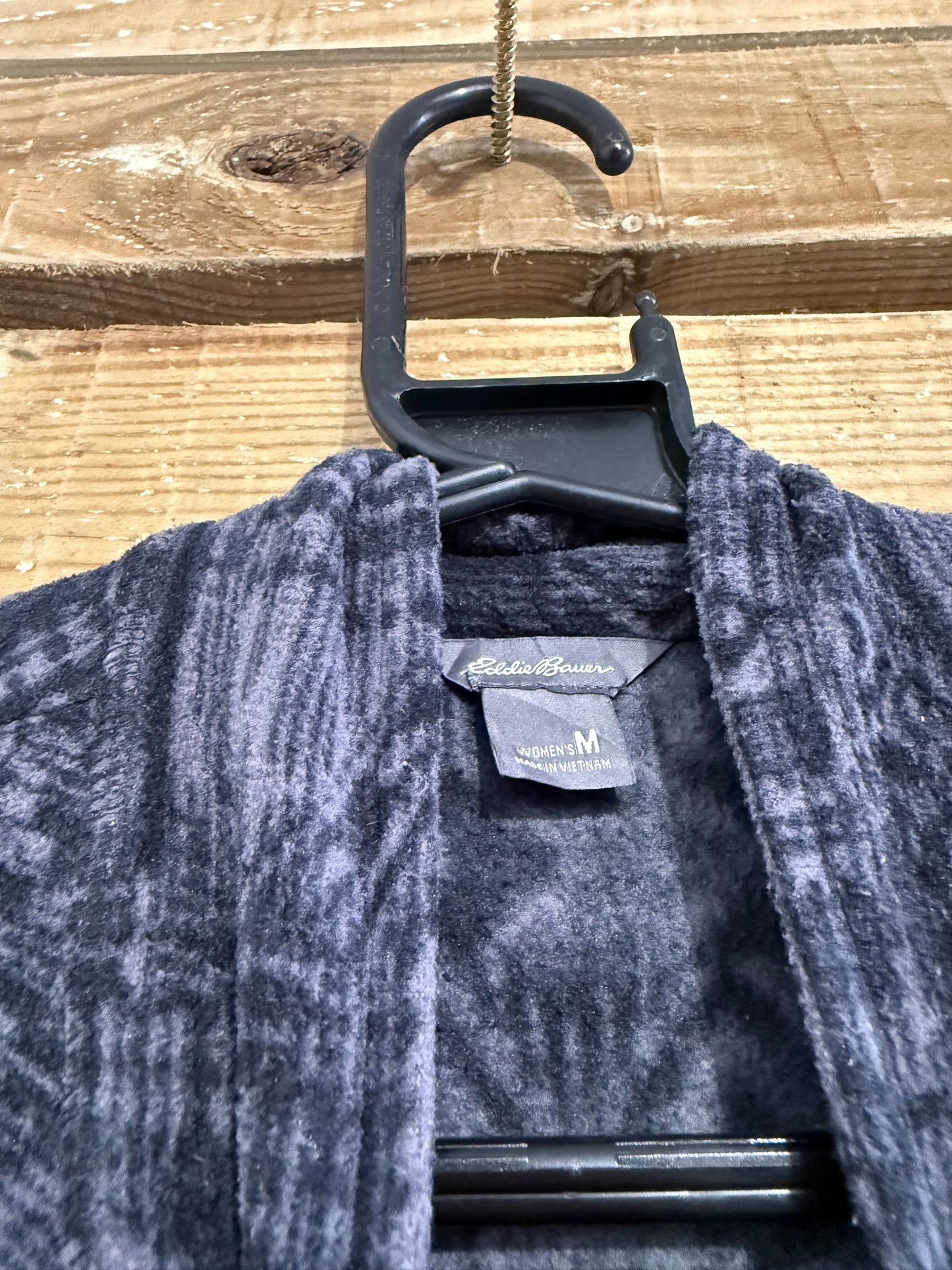Vintage Y2K Eddie Bauer abstract patterned 1/4 zip fleece. Size Medium. Outdoors/ hiking.