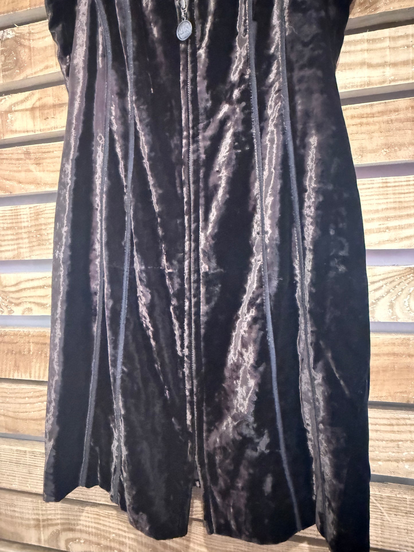Vintage Y2K Nic Janik velvet zipped front sheath dress. Evening. Size UK8-10