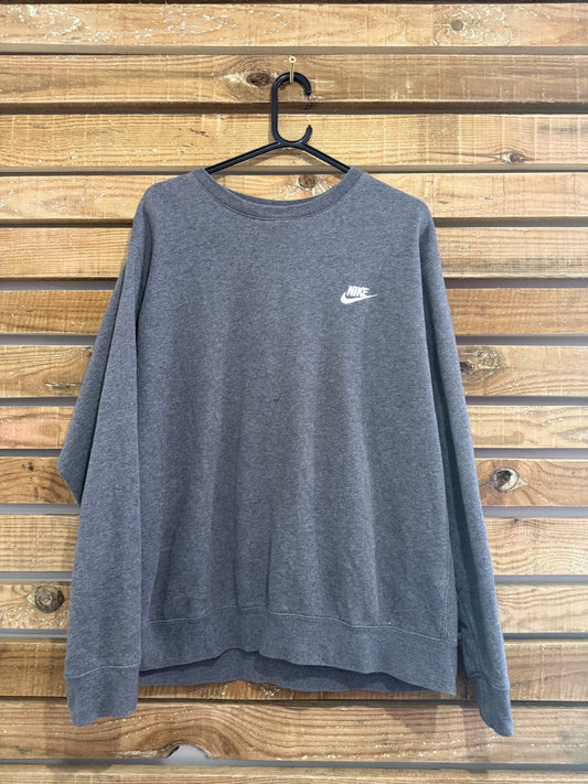 Vintage 90s Nike grey sweater/ sweatshirt. Size Large