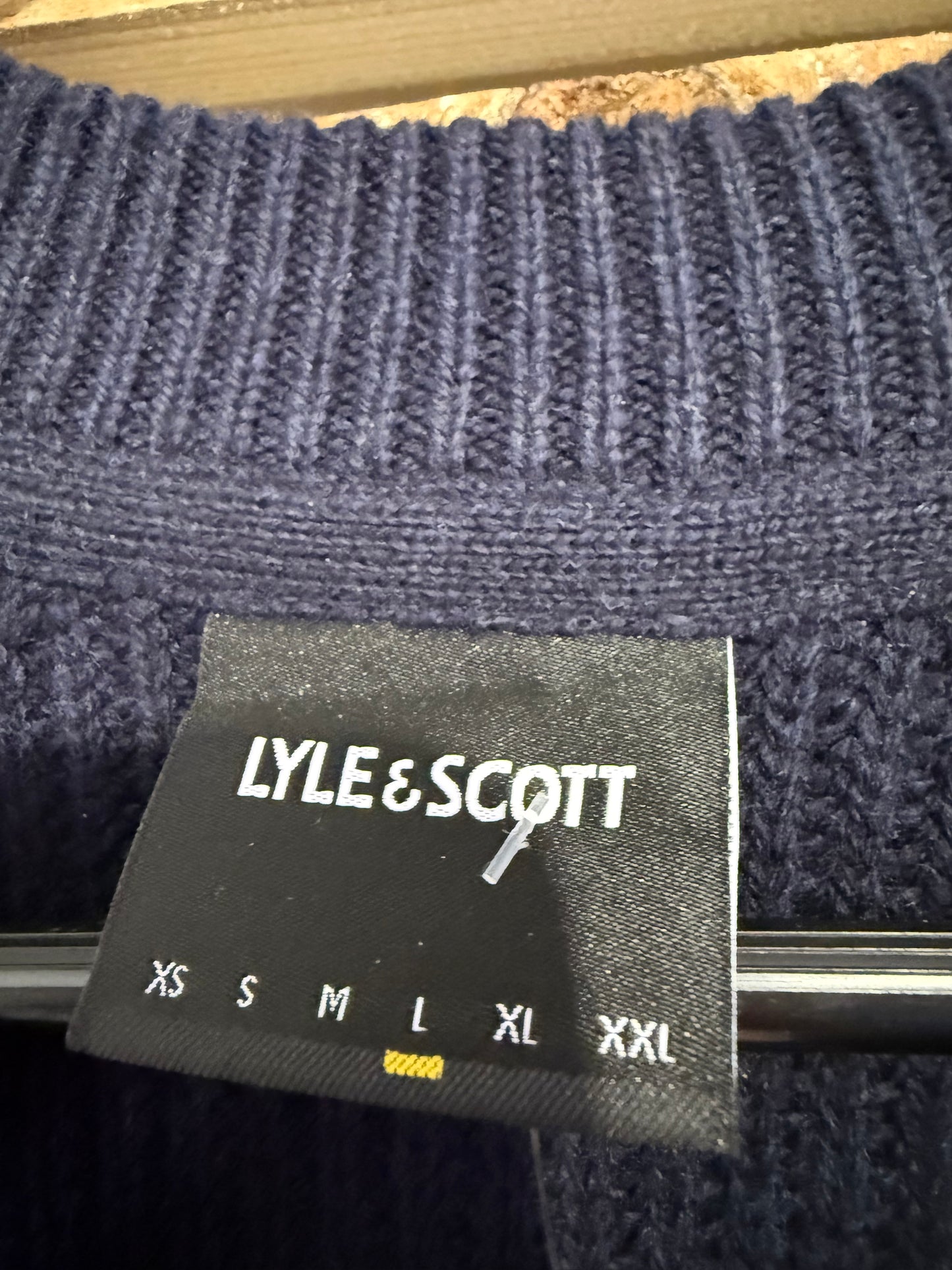 Vintage Y2K Lyle & Scott chunky knit jumper/ sweater. Blue. Size Large.