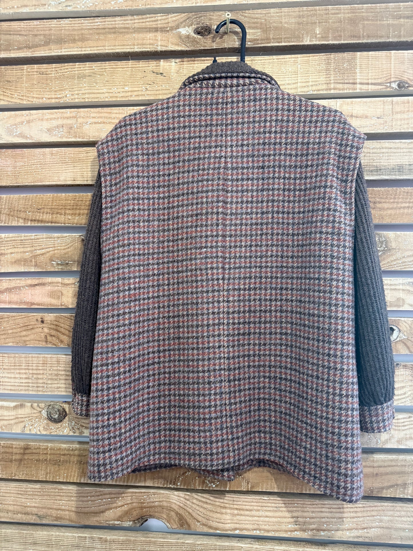 Vintage 80s Tweed wool Jacket. Size Small.